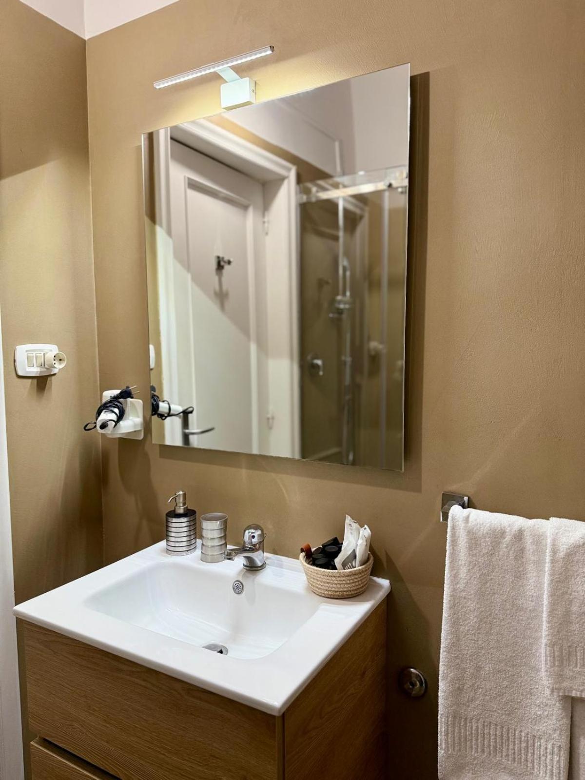 Chiaia Suites Naples Luaran gambar