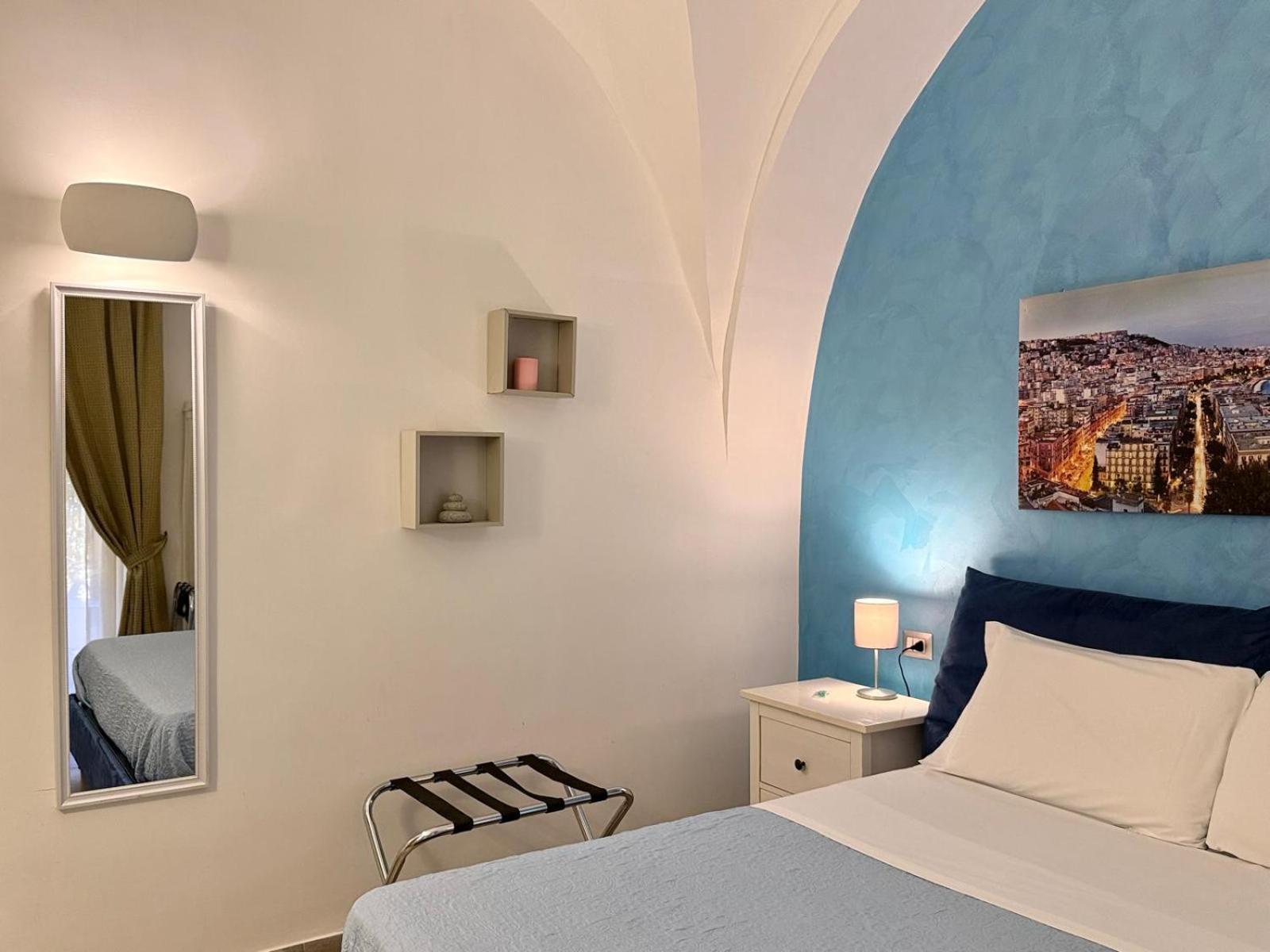 Chiaia Suites Naples Bilik gambar
