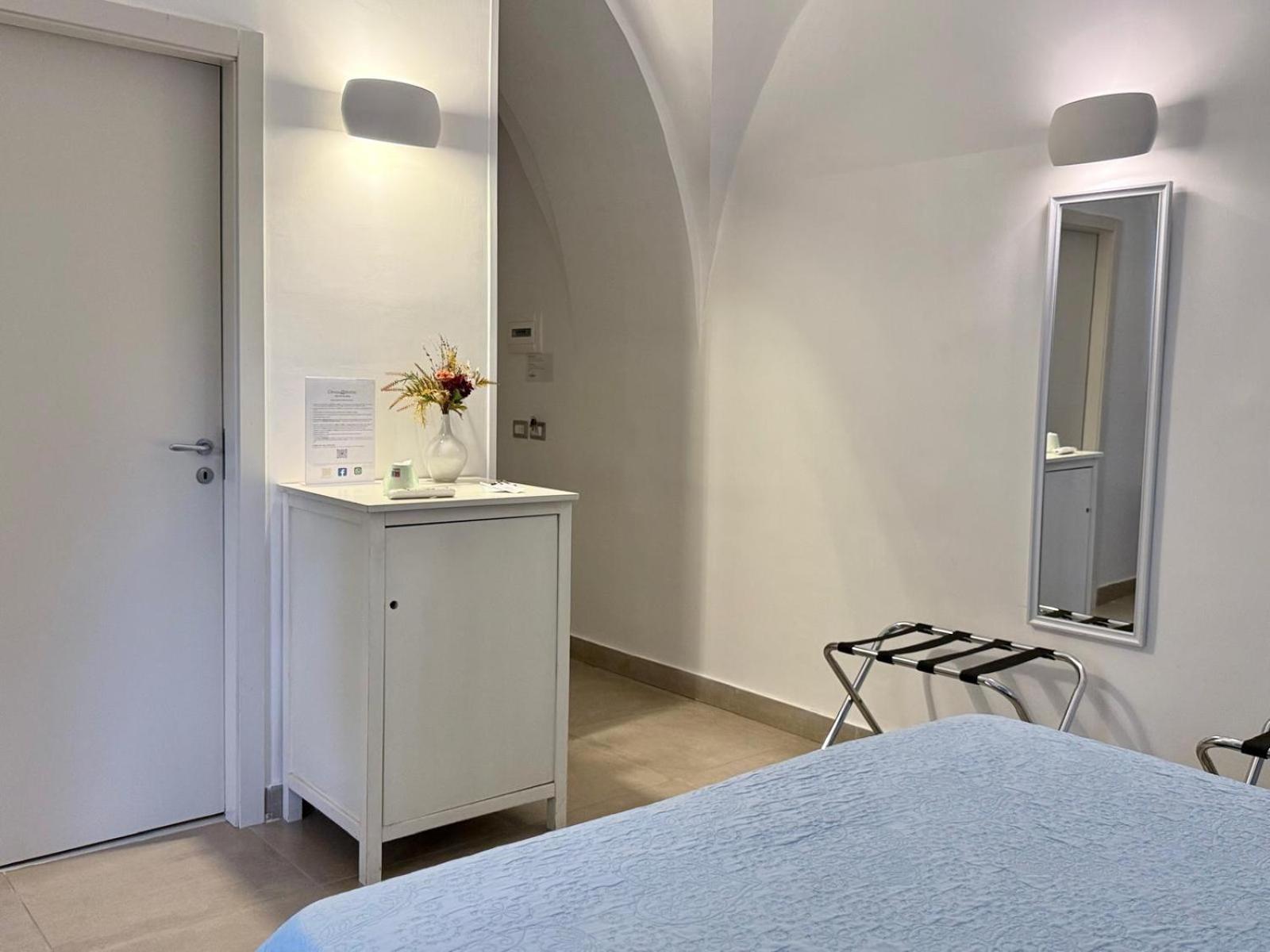Chiaia Suites Naples Bilik gambar