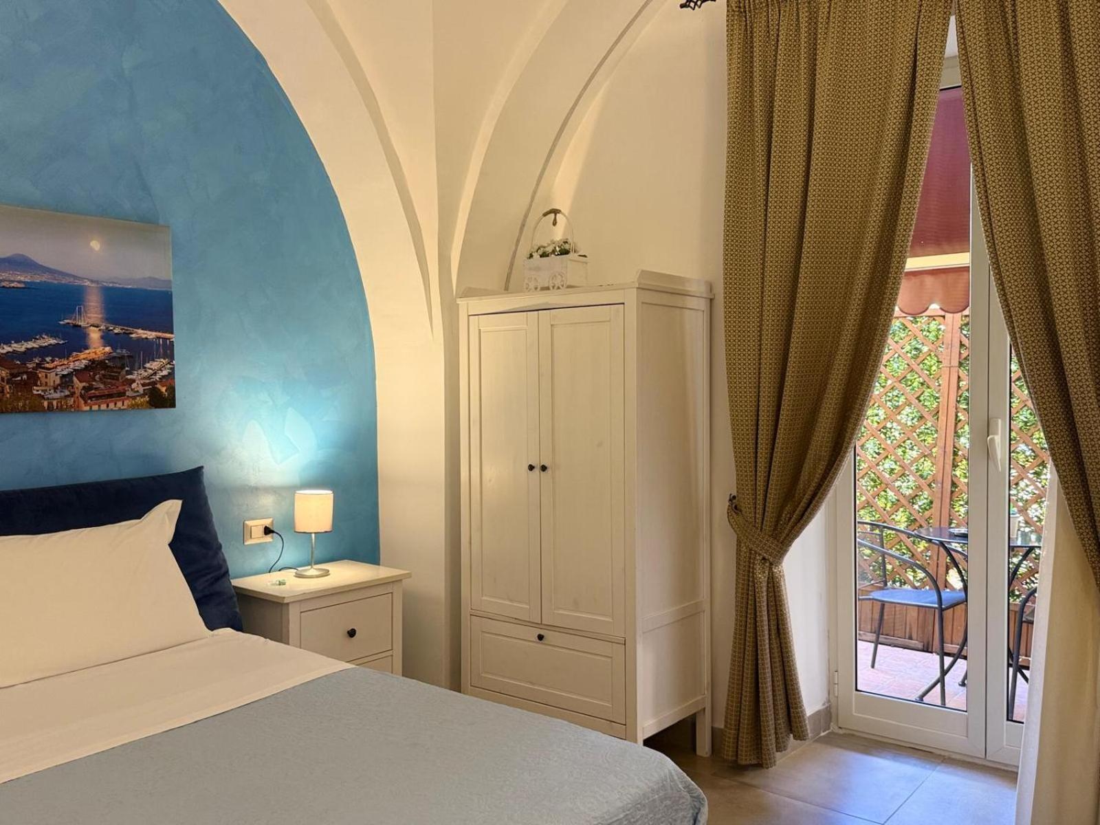 Chiaia Suites Naples Luaran gambar